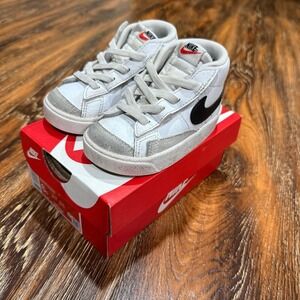 Nike Blazer Mid 77 6C Toddler White Black High Top Sneakers Shoes Boy Girl Baby